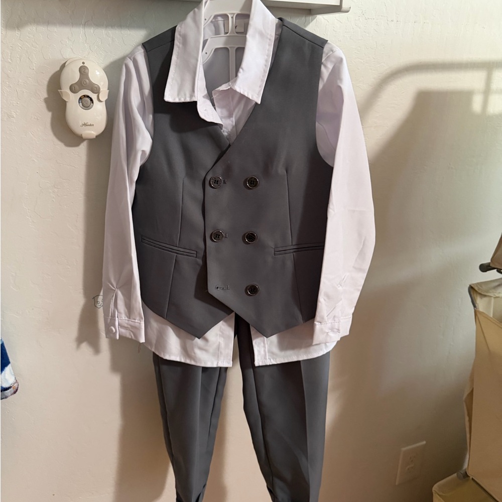 Elegant Kids' Gray and White Matching Set